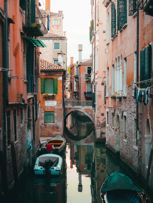 Grand Canal vaporetto line 1 sunny