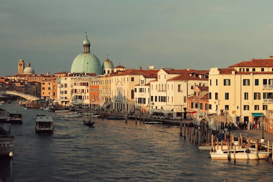 Grand Canal vaporetto view afternoon